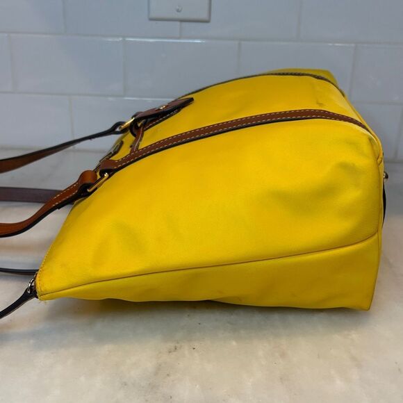 Dooney & Bourke Bag Purse Handbag Pocketbook Wayfarer Zip Tote Bag - Picture 10 of 16